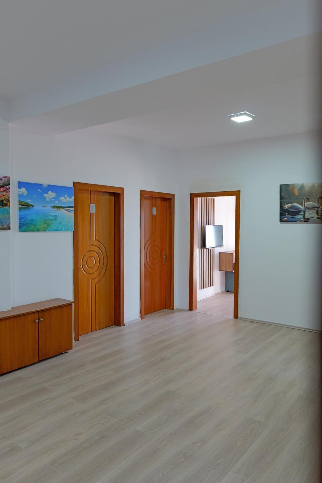 Hotel Holiday Saranda Dış mekan fotoğraf