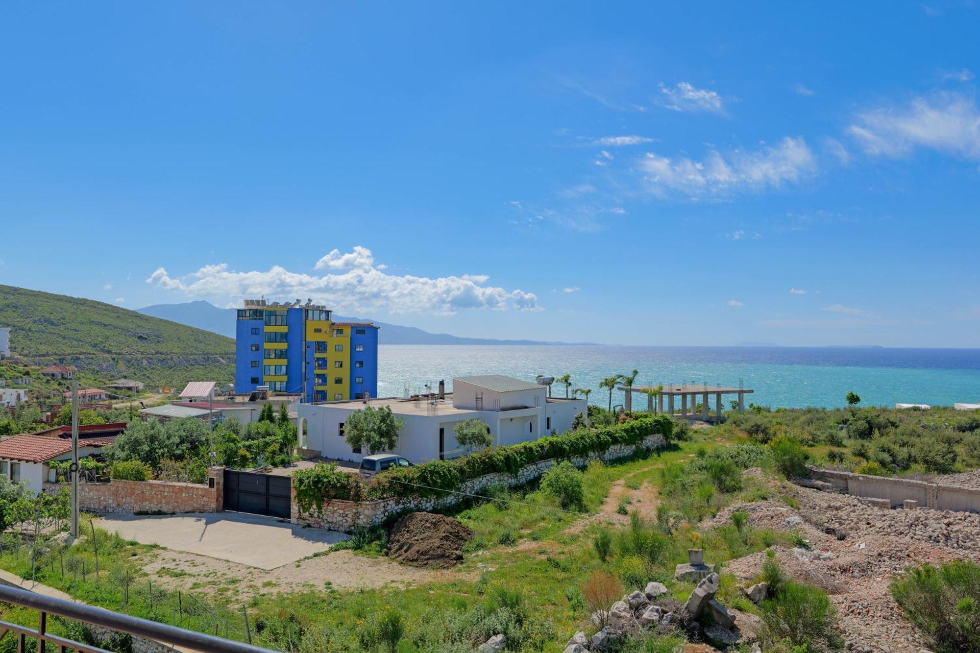 Hotel Holiday Saranda Dış mekan fotoğraf