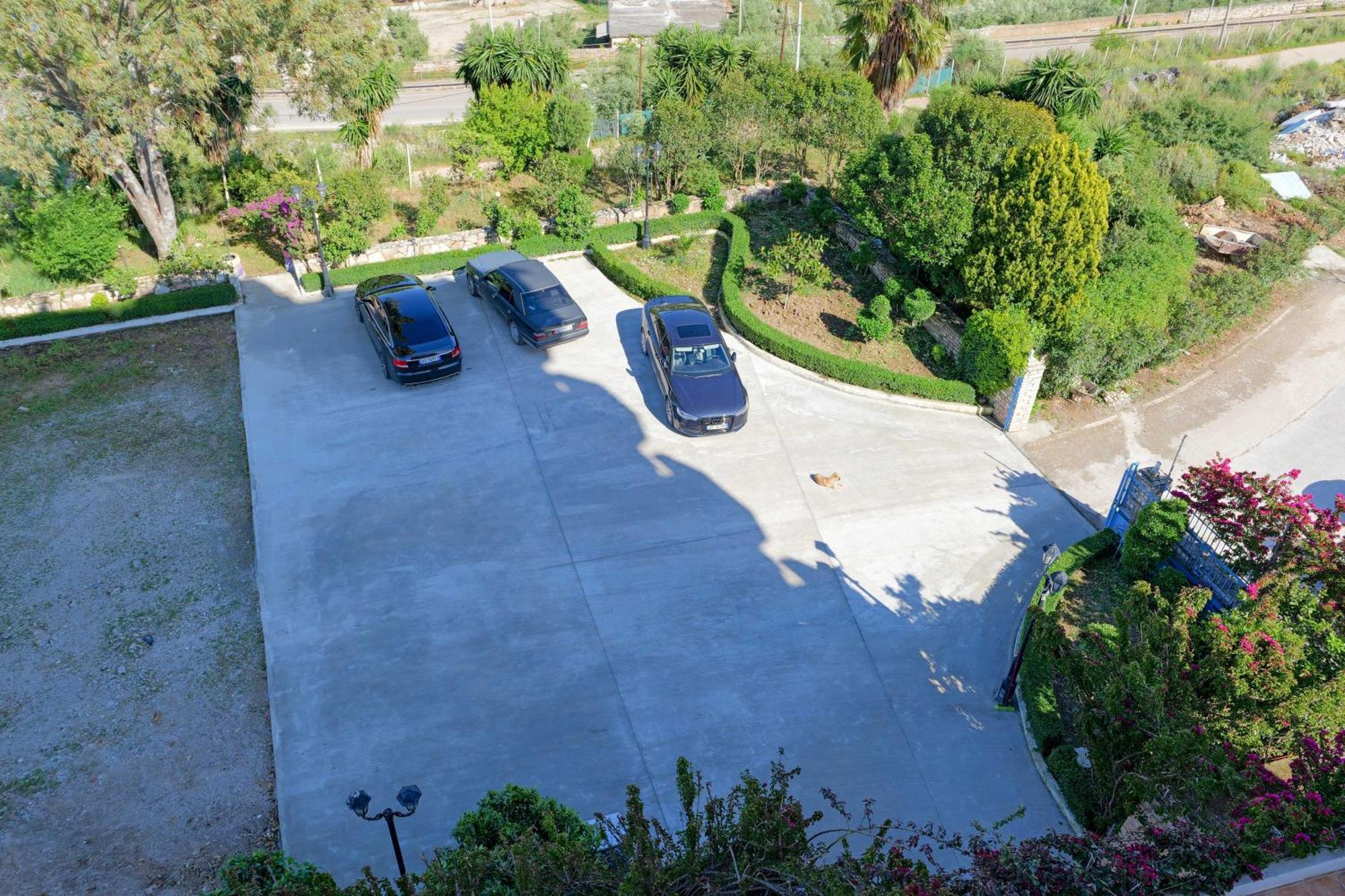 Hotel Holiday Saranda Dış mekan fotoğraf
