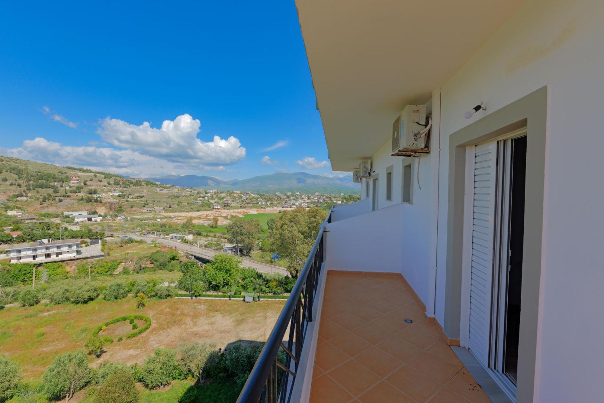 Hotel Holiday Saranda Dış mekan fotoğraf