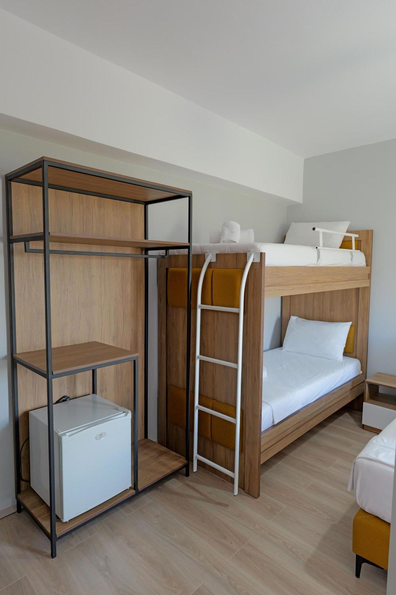 Hotel Holiday Saranda Dış mekan fotoğraf