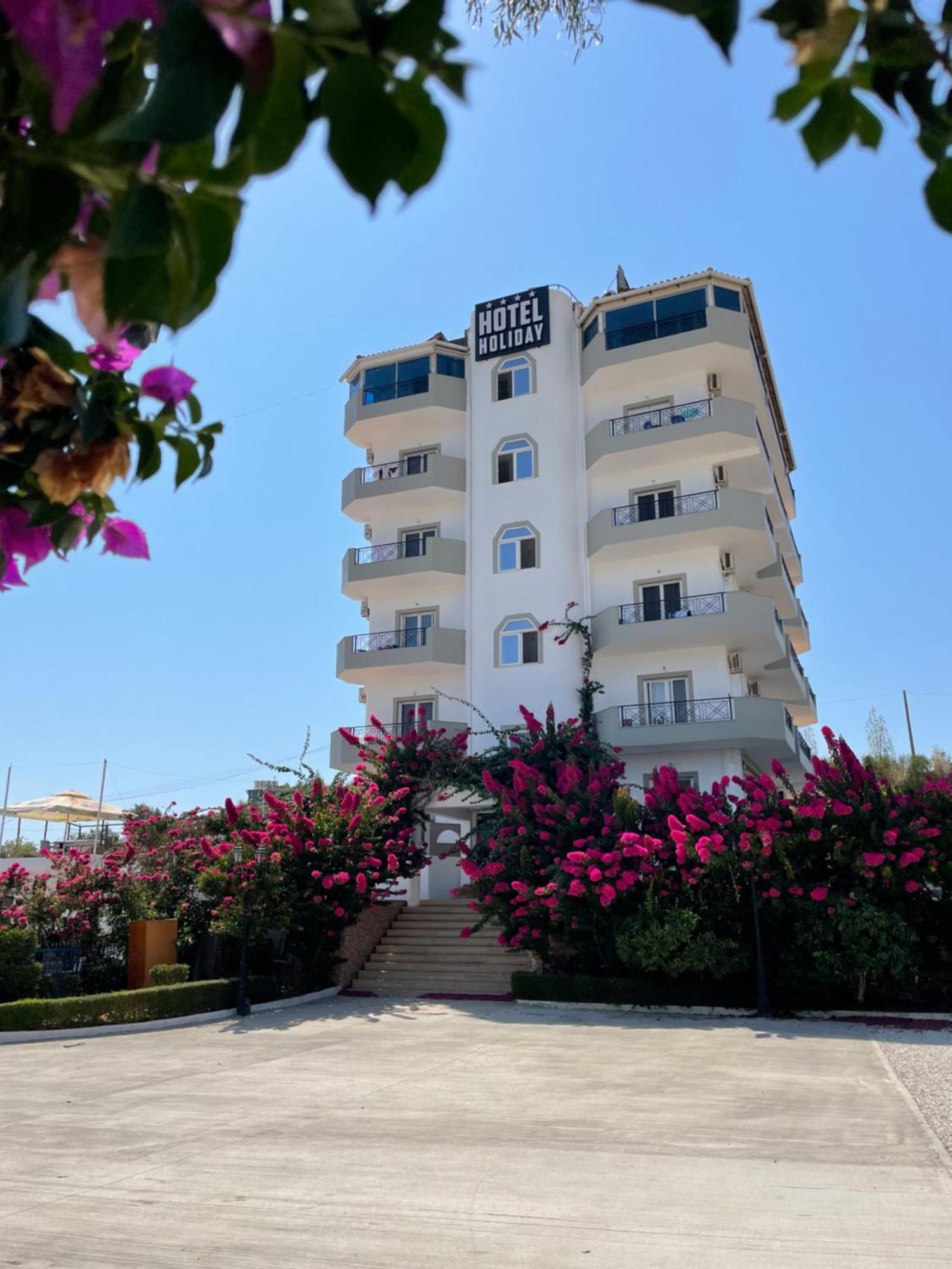 Hotel Holiday Saranda Dış mekan fotoğraf